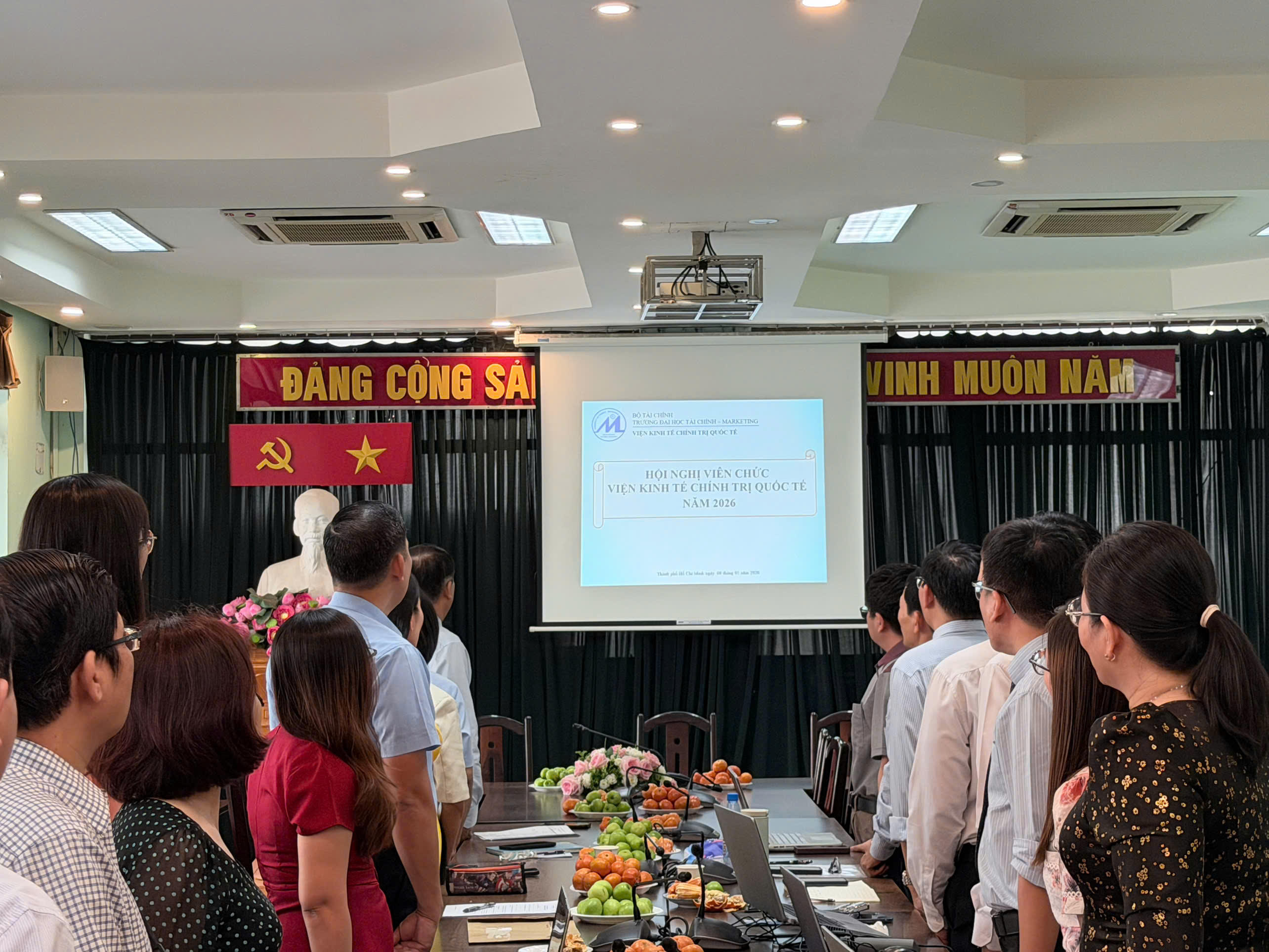 VIỆN KINH TẾ CHÍNH TRỊ QUỐC TẾ TỔ CHỨC HỘI NGHỊ VIÊN CHỨC NĂM 2026